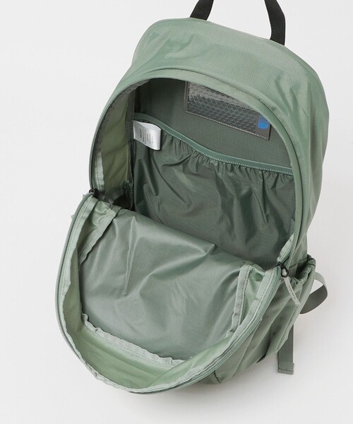 THE NORTH FACE(ザノースフェイス)の「【WEB限定】<THE NORTH FACE>テルス リュック(20L)/ キッズ(バックパック/リュック・キッズ・オリーブ/ブラック・FREE)」の8枚目の写真