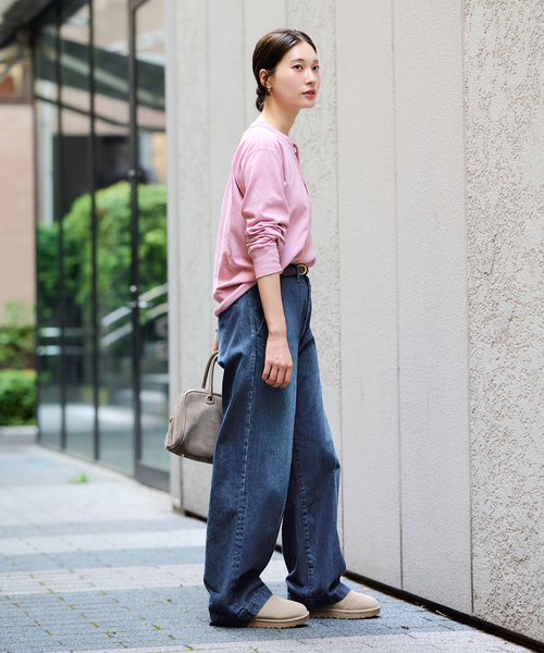 FRAMeWORK（フレームワーク）の「DENIM DELIGHT DAYS セルヴィッチデニムスラックス（デニムパンツ・レディース・ブルー系その他・28/30）」の3枚目の写真