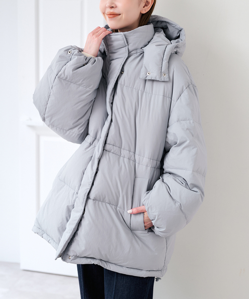 U by SPICK&SPAN(ユーバイスピックアンドスパン)の「タスランナイロン撥水ミドルダウン(ダウンジャケット/コート・レディース・アイボリー/ブルー/ブラック・38/36)」の13枚目の写真