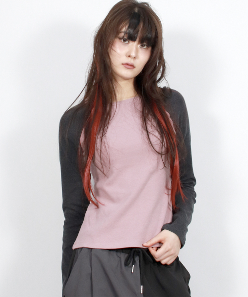DEMARC（ドゥマーク）の「Vintage Solid Raglan Long-Sleeved T-shirt  Pink&Charcoal（Tシャツ/カットソー・レディース・ライトピンク・SMALL/MEDIUM）」の5枚目の写真