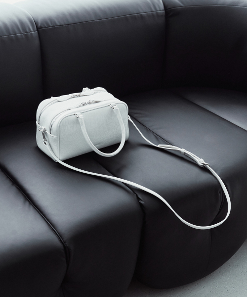 SIYAZU（シヤジュ）の「SIAC3141 Mini Puff Bag_Ivory（トートバッグ・レディース・アイボリー・ONE）」の3枚目の写真