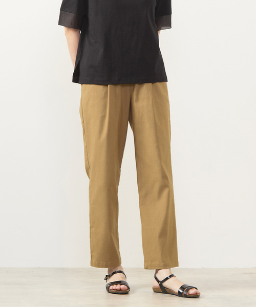 MELROSE claire（メルローズ クレール）の「【ツイルストレッチタックゆるテーパードパンツ】（その他パンツ・レディース・キャメル/ブラウン系その他/ライトグレー/ダークブラウン・1/3/4/2）」の4枚目の写真
