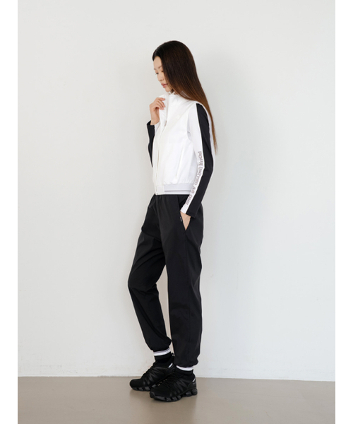 NITINA(ニティナ)の「防風ジップアップベスト WH(ベスト・レディース・ホワイト・SMALL/MEDIUM)」の6枚目の写真