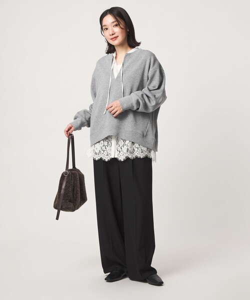 green label relaxing(グリーンレーベルリラクシング)の「【WEB限定】<at ease>ダブルフェイス Vネック プルオーバー カットソー(Tシャツ/カットソー・レディース・ブラック/ライトグレー/ナチュラル・FREE)」の21枚目の写真