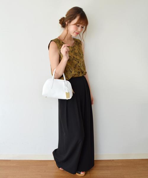 SHIPS（シップス）の「Milos:ミニ2WAY◇（ショルダーバッグ・レディース・ベージュ/ダークブルー/ホワイト/ブラウン/ピンク/ネイビー/ベージュ系その他/ライトグレー/ピンク系その他・ONE SIZE）」の14枚目の写真