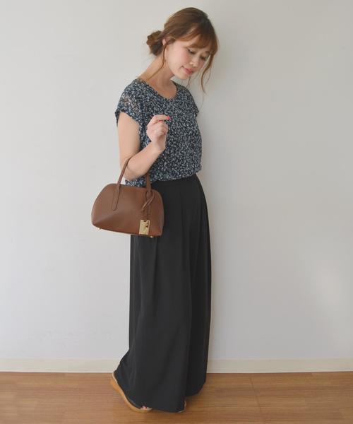 SHIPS（シップス）の「Milos:ミニ2WAY◇（ショルダーバッグ・レディース・ベージュ/ダークブルー/ホワイト/ブラウン/ピンク/ネイビー/ベージュ系その他/ライトグレー/ピンク系その他・ONE SIZE）」の15枚目の写真