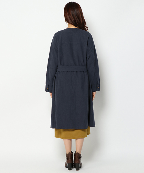 LBC（エルビーシー）の「変わり織りガウンコート（その他アウター・レディース・ベージュ/ネイビー・LARGE/MEDIUM）」の10枚目の写真