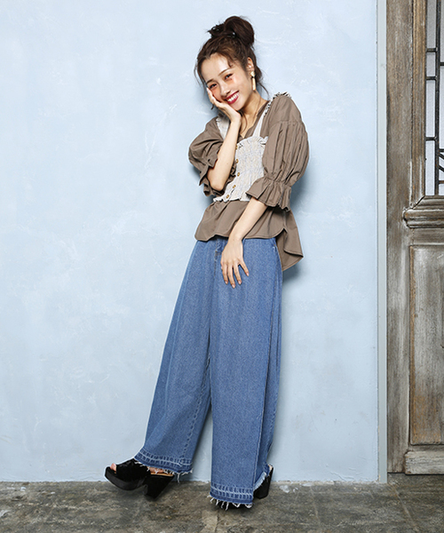 one after another NICE CLAUP（ワンアフターアナザーナイスクラップ）の「シャーリングビスチェ（キャミソール・レディース・ベージュ系その他/ブラック/グレー系その他・FREE）」の15枚目の写真