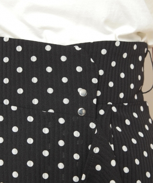 PAGEBOY(ページボーイ)の「ドット×ギンガムフリルスカート(スカート・レディース・ホワイト系その他/ブラック系その他/ホワイト×ブラック・FREE)」の18枚目の写真