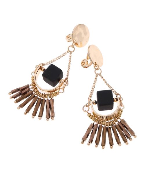 YECCA VECCA（イェッカヴェッカ）の「ビーズフリンジイヤリング（イヤリング・レディース・ブラック/ブラウン/アイボリー・FREE）」の9枚目の写真