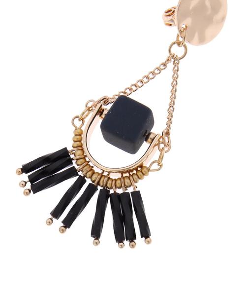 YECCA VECCA（イェッカヴェッカ）の「ビーズフリンジイヤリング（イヤリング・レディース・ブラック/ブラウン/アイボリー・FREE）」の5枚目の写真