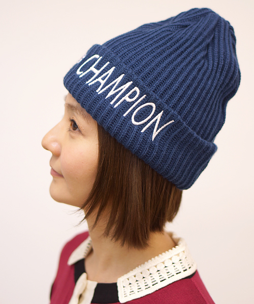 And A（アンドエー）の「ロゴ刺繍ニットキャップ (Champion
