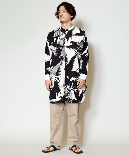 チャイハネ（チャイハネ）の「【チャイハネ】麻混バードプリントバンドカラーMEN'Sシャツ（シャツ/ブラウス・メンズ・ブラック/ブラウン/ブルー・FREE）」の7枚目の写真