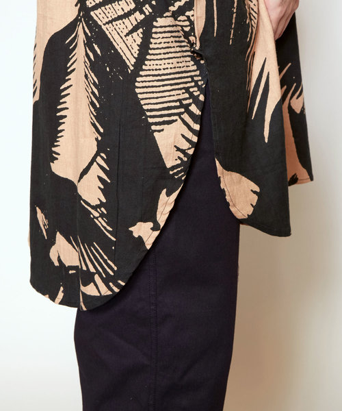 チャイハネ（チャイハネ）の「【チャイハネ】麻混バードプリントバンドカラーMEN'Sシャツ（シャツ/ブラウス・メンズ・ブラック/ブラウン/ブルー・FREE）」の11枚目の写真