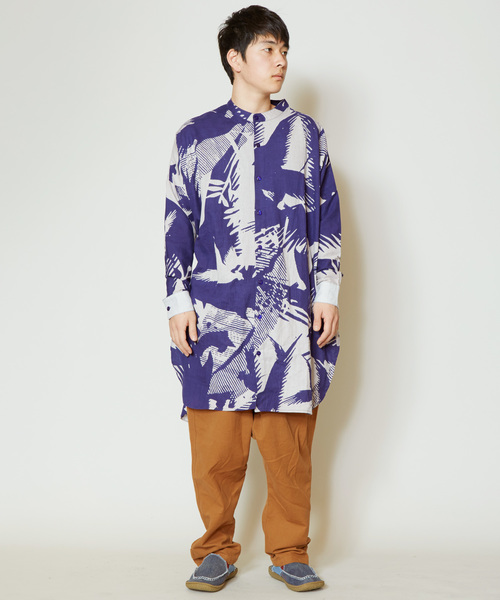 チャイハネ（チャイハネ）の「【チャイハネ】麻混バードプリントバンドカラーMEN'Sシャツ（シャツ/ブラウス・メンズ・ブラック/ブラウン/ブルー・FREE）」の13枚目の写真