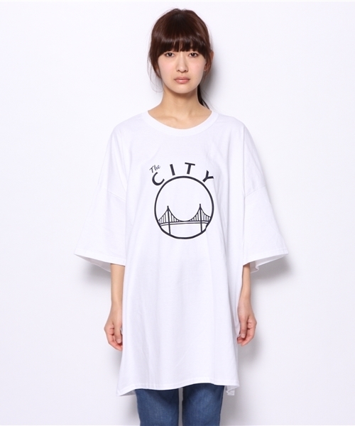 BEAMS BOY(ビームスボーイ)の「NEW STEP / シティロゴ BIG TEE(Tシャツ/カットソー・レディース・ホワイト/レッド/ブルー・ONE SIZE)」の10枚目の写真