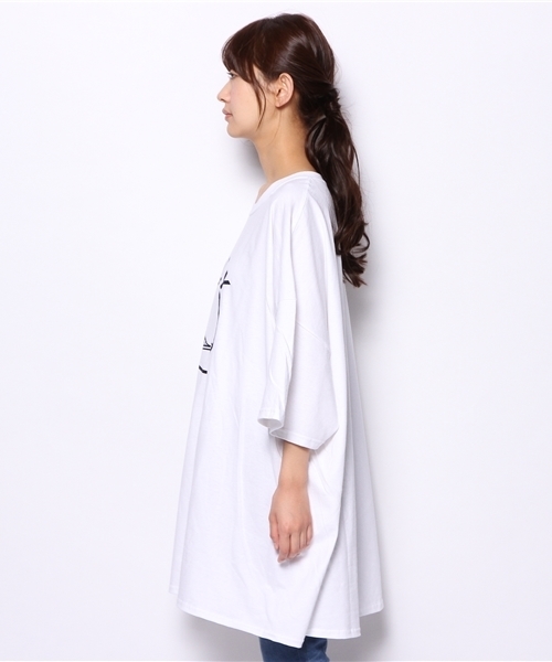 BEAMS BOY(ビームスボーイ)の「NEW STEP / シティロゴ BIG TEE(Tシャツ/カットソー・レディース・ホワイト/レッド/ブルー・ONE SIZE)」の5枚目の写真