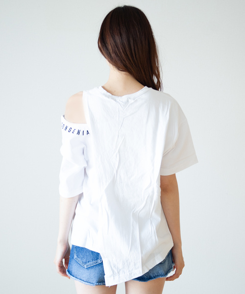 GGD（ジージーディー）の「Roger&Raw/アシメ肩開きロゴT（Tシャツ/カットソー・レディース・ホワイト/ブラック・M）」の9枚目の写真