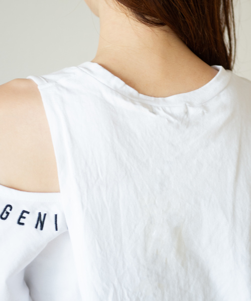 GGD（ジージーディー）の「Roger&Raw/アシメ肩開きロゴT（Tシャツ/カットソー・レディース・ホワイト/ブラック・M）」の10枚目の写真