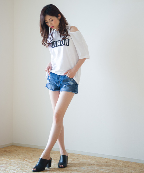 GGD（ジージーディー）の「Roger&Raw/アシメ肩開きロゴT（Tシャツ/カットソー・レディース・ホワイト/ブラック・M）」の18枚目の写真