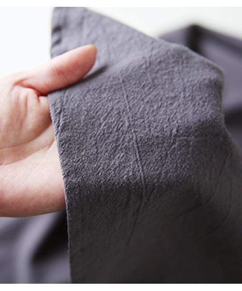 and it_（アンドイット）の「スキッパー＆ベーシックロングシャツワンピース（シャツワンピース・レディース・グレー系3/ブラック系3/ホワイト系3/カーキ系3/ホワイト系4/ブラック系4/グレー系4/カーキ系4/ホワイト系1/ホワイト系2/カーキ系2/カーキ系1/グレー系2/グレー系1/ブラック系2/ブラック系1・M/L/M-Long/L-Long）」の22枚目の写真