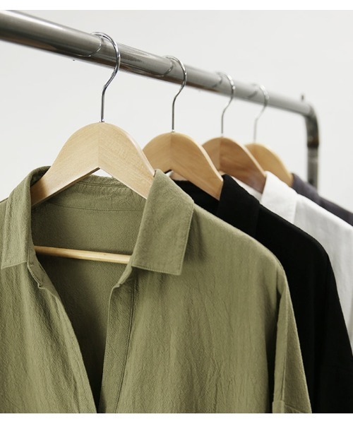 and it_（アンドイット）の「スキッパー＆ベーシックロングシャツワンピース（シャツワンピース・レディース・グレー系3/ブラック系3/ホワイト系3/カーキ系3/ホワイト系4/ブラック系4/グレー系4/カーキ系4/ホワイト系1/ホワイト系2/カーキ系2/カーキ系1/グレー系2/グレー系1/ブラック系2/ブラック系1・M/L/M-Long/L-Long）」の17枚目の写真