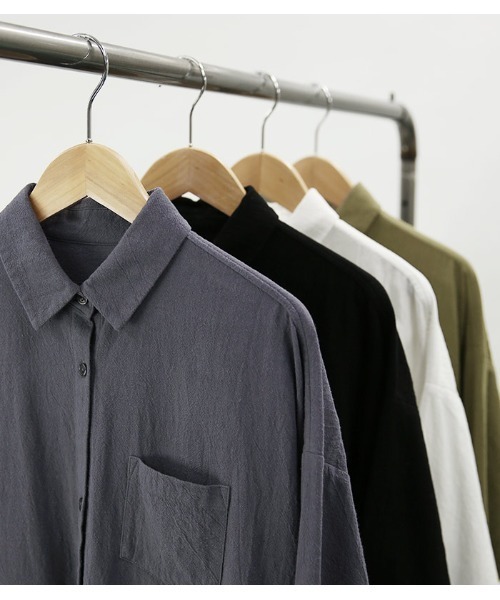 and it_（アンドイット）の「スキッパー＆ベーシックロングシャツワンピース（シャツワンピース・レディース・グレー系3/ブラック系3/ホワイト系3/カーキ系3/ホワイト系4/ブラック系4/グレー系4/カーキ系4/ホワイト系1/ホワイト系2/カーキ系2/カーキ系1/グレー系2/グレー系1/ブラック系2/ブラック系1・M/L/M-Long/L-Long）」の18枚目の写真