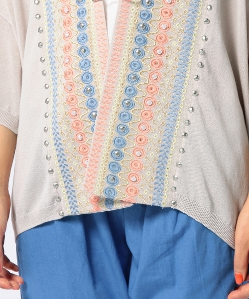 Another Edition(アナザーエディション)の「AE シシュウ ソウショク CGN ◆(カーディガン/ボレロ・レディース・ベージュ/ネイビー/ライトグレー・フリー)」の16枚目の写真