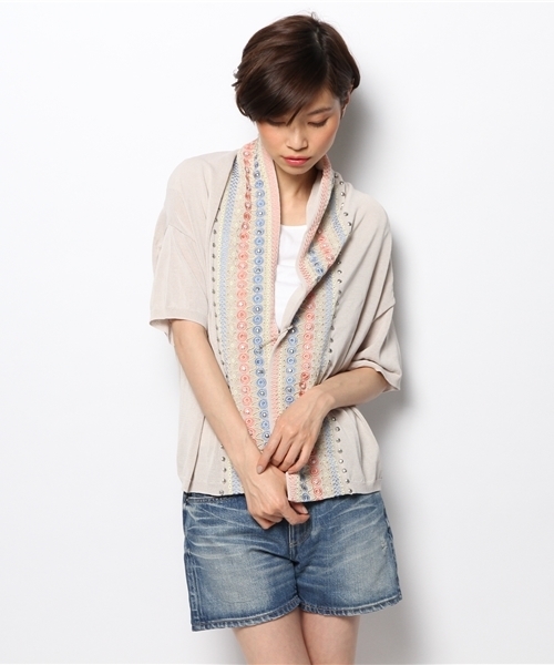 Another Edition(アナザーエディション)の「AE シシュウ ソウショク CGN ◆(カーディガン/ボレロ・レディース・ベージュ/ネイビー/ライトグレー・フリー)」の5枚目の写真