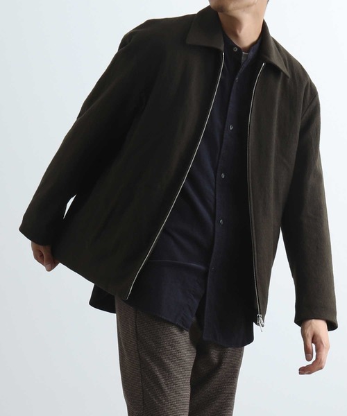 ADAM ET ROPE'(アダムエロペ)の「ウールサージ 中綿キルトブルゾン(ブルゾン・メンズ・ベージュ系その他2/カーキ・L/M)」の2枚目の写真