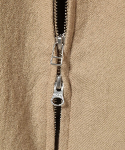 ADAM ET ROPE'(アダムエロペ)の「ウールサージ 中綿キルトブルゾン(ブルゾン・メンズ・ベージュ系その他2/カーキ・L/M)」の14枚目の写真