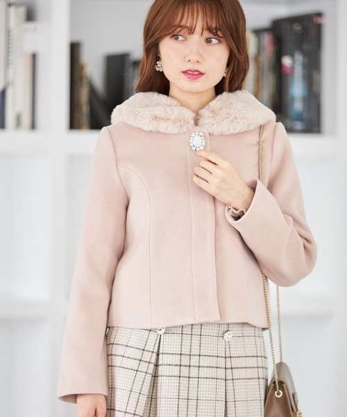 tocco closet（トッコ クローゼット）の「3WAYファー＆ビジュー