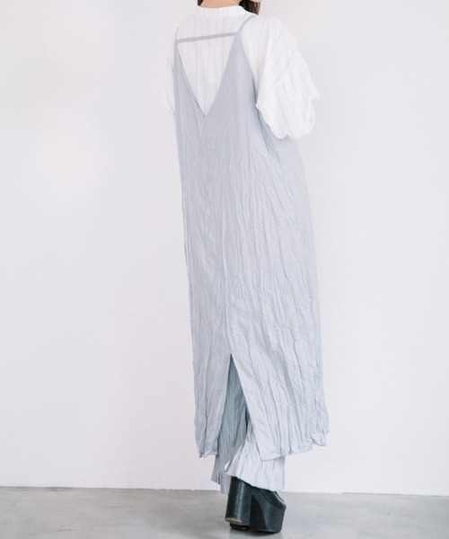 Mysa&Liina(ミーサリーナ)の「クリンクルキャミワンピース(ワンピース・レディース・オフホワイト/ピンク/ブルー/ブラウン・M)」の20枚目の写真