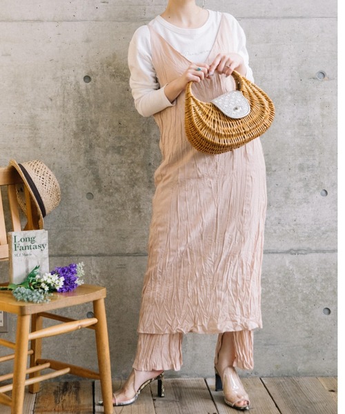 Mysa&Liina(ミーサリーナ)の「クリンクルキャミワンピース(ワンピース・レディース・オフホワイト/ピンク/ブルー/ブラウン・M)」の22枚目の写真