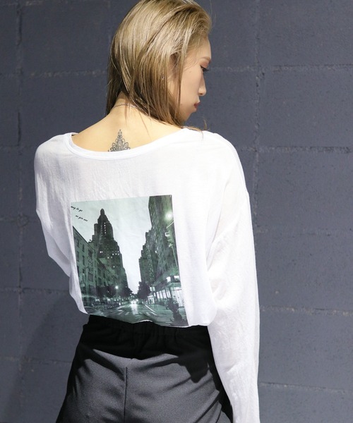 Avvenente（アベネンテ）の「【Avvenente】2WAYプリントシアーTシャツ（Tシャツ/カットソー・レディース・ホワイト/ブラック/ライトグリーン・M）」の17枚目の写真