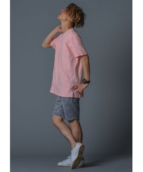 REGIEVO(レジエボ)の「【REGIEVO】シンプルな大人のお洒落なデザインTシャツ(Tシャツ/カットソー・メンズ・オフホワイト/ピンク/ブラック・SMALL/MEDIUM/LARGE)」の6枚目の写真