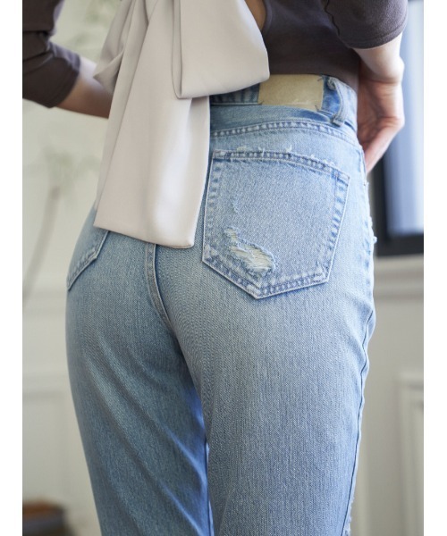 Darich（ダーリッチ）の「ヴィンテージテーパードダメージデニム（デニムパンツ・レディース・ブルー・S/M）」の7枚目の写真