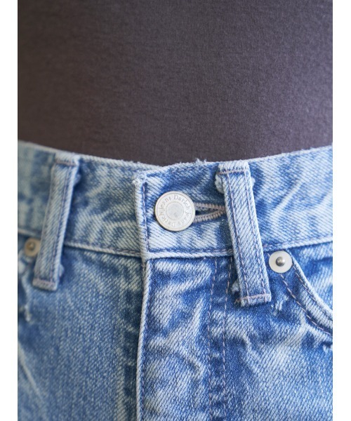 Darich（ダーリッチ）の「ヴィンテージテーパードダメージデニム（デニムパンツ・レディース・ブルー・S/M）」の10枚目の写真