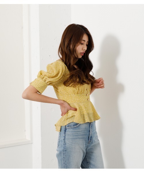 【未使用】HIAND ぺブラムフリルシャツ rienda ボリュームフリルペプラムTOP WHT -ファッション通販