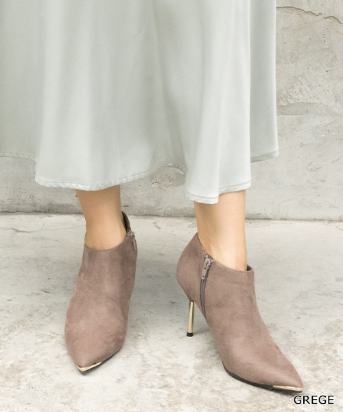 RANDA(ランダ)の「ストレスフリー/メタリックヒールショートブーツ(ブーツ・レディース・ブラック/ワイン/グレイッシュベージュ・LL/M/L/S)」の3枚目の写真