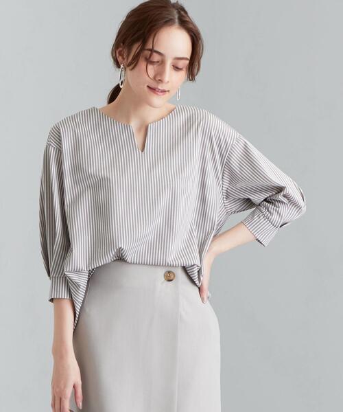 green label relaxing（グリーンレーベルリラクシング）の「CS フハクライク キーネック フレア 6分袖 カットソー（Tシャツ/カットソー・レディース・ライトグレー/ブラウン/コバルトブルー・FREE）」の16枚目の写真