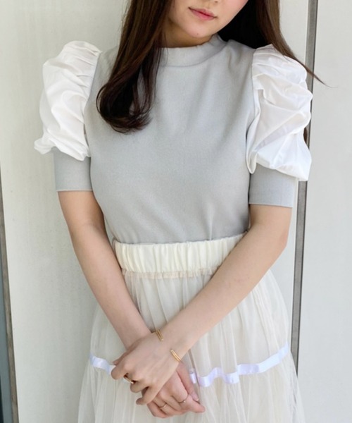 MIIA（ミーア）の「【ZOZO限定】異素材切替トップス【新色登場】（Tシャツ/カットソー・レディース・ブラック/ベージュ/モカ/グリーン・FREE）」の4枚目の写真