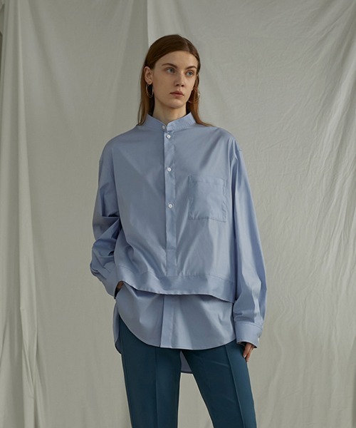 UNSPOKEN（アンスポクン）の「【UNSPOKEN】Layered stand-up collar shirt UQ20S009（シャツ/ブラウス・レディース・ライトブルー/ライトベージュ・M/S）」の2枚目の写真