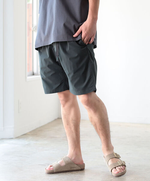 新品☆ビームス別注グラミチクレイジーパターンショーツLネイビー/グレー/ブラウン GRAMICCI 〉× 〈BEAMS〉別注クレイジーショーツはいかがですか