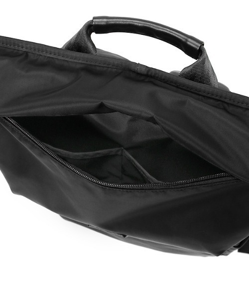 Manhattan Portage（マンハッタンポーテージ）の「MERCER BACKPACK CORDURA TWILLBAG（バックパック/リュック・メンズ・ブラック・MEDIUM）」の10枚目の写真