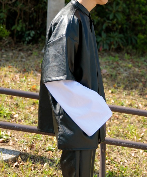 Adoon plain(アドーンプレーン)の「【Adoon plain】【セットアップ着用可】フェイクレザーオーバーシャツ(シャツ/ブラウス・メンズ・ブラック・MEDIUM/LARGE)」の11枚目の写真