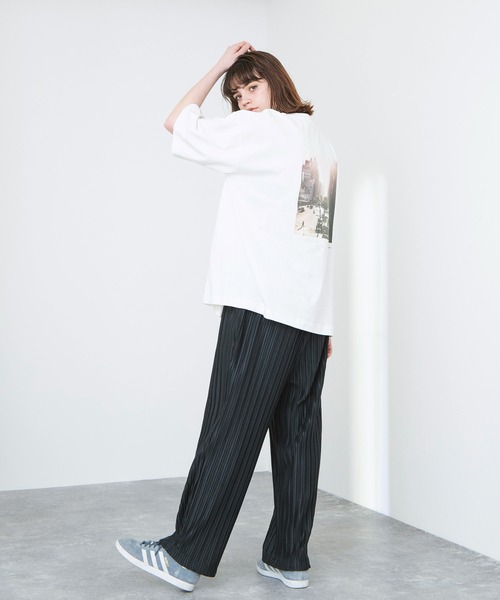 EMMA CLOTHES(エマクローズ)の「ビッグシルエット コットン天竺 イラストアート&フォト転写 半袖カットソー EMMA CLOTHES(Tシャツ/カットソー・メンズ・ホワイト/ライトブルー/ブラック/ホワイト系その他/ブラック系その他/ベージュ系その他/ブルー系その他/ホワイト系その他2/ホワイト系その他3/ブラック系その他2/ブラック系その他3/ベージュ系その他2/ベージュ系その他3/ベージュ系その他4・M/L)」の19枚目の写真