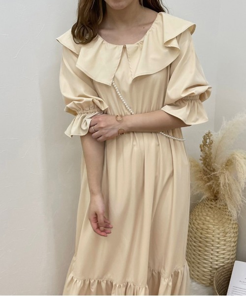 apres jour clair（アプレジュールクレア）の「【apres jour clair】ラッフルデザインワンピース【ZOZOTOWN限定アイテム】（ワンピース・レディース・アイボリー/ライトベージュ・X-LARGE/フリー）」の18枚目の写真