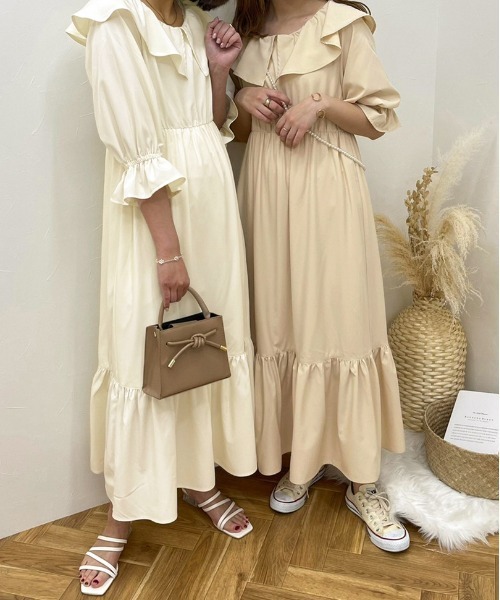 apres jour clair（アプレジュールクレア）の「【apres jour clair】ラッフルデザインワンピース【ZOZOTOWN限定アイテム】（ワンピース・レディース・アイボリー/ライトベージュ・X-LARGE/フリー）」の4枚目の写真