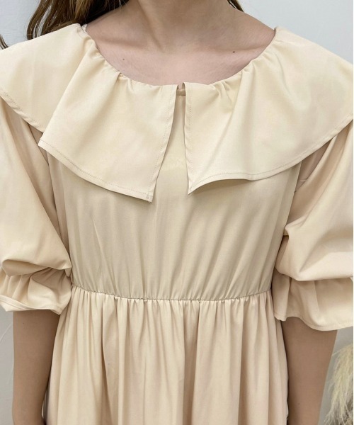 apres jour clair（アプレジュールクレア）の「【apres jour clair】ラッフルデザインワンピース【ZOZOTOWN限定アイテム】（ワンピース・レディース・アイボリー/ライトベージュ・X-LARGE/フリー）」の7枚目の写真